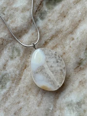 Agaat ketting beschikbaar voor biedingen