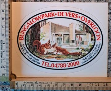 Vintage sticker Bungalow park de Vers Overloon eekhoorn beschikbaar voor biedingen