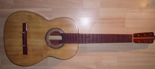 Te ruil zeldzame authentieke jaren 30 / 40 Flamenco gitaar, Muziek en Instrumenten, Instrumenten | Onderdelen, Gebruikt, Akoestische gitaar