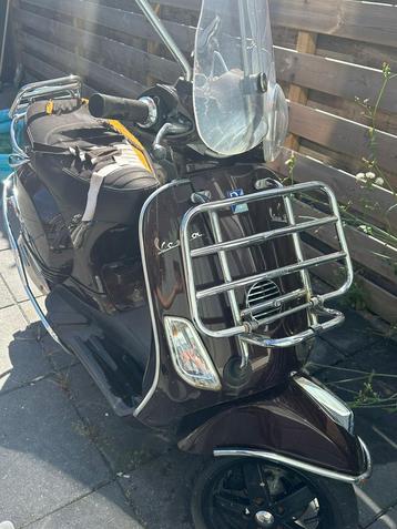 Vespa Scooter - Onderhoud Nodig beschikbaar voor biedingen