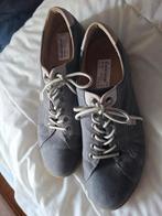 Nieuwe veterschoenen, Dames/ maat 42., Kleding | Dames, Schoenen, Blauw, Nieuw, Ophalen of Verzenden, Sneakers of Gympen