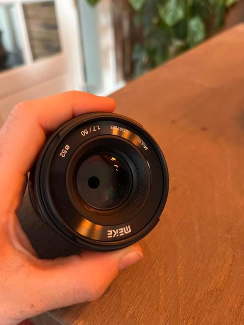 Meike 50mm lens 1.7 EF-M, Audio, Tv en Foto, Fotografie | Lenzen en Objectieven, Zo goed als nieuw, Standaardlens, Ophalen of Verzenden