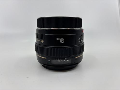 Canon EF 50mm f/1.4 — Compact, lichtsterk en haarscherp, Audio, Tv en Foto, Fotografie | Lenzen en Objectieven, Zo goed als nieuw
