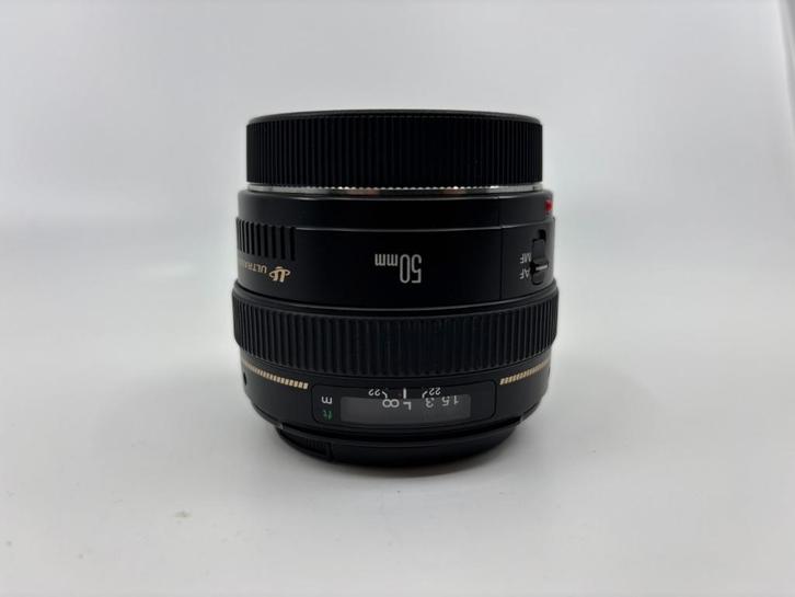 Canon EF 50mm f/1.4 — Compact, lichtsterk en haarscherp, Audio, Tv en Foto, Fotografie | Lenzen en Objectieven, Zo goed als nieuw