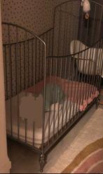 Gietijzer ledikant kinderkamer, Kinderen en Baby's, Babywiegjes en Ledikanten, Ophalen, Zo goed als nieuw, Ledikant