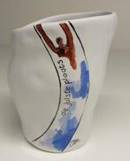 Corry Ammerlaan: Beker 'de juiste plaats'., Ophalen of Verzenden, Porselein