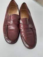 Bordorode heren schoenen, Ophalen of Verzenden, Zo goed als nieuw, Loafers