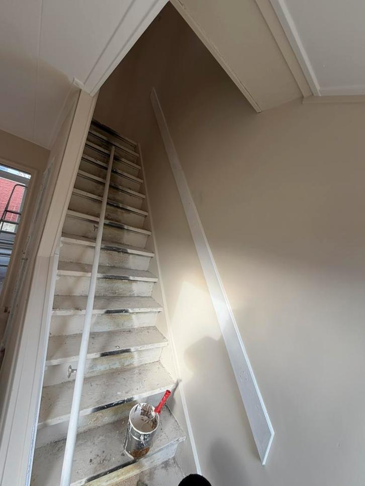 Latex spuiten €7,50 per m2 !!!, Hobby en Vrije tijd, Schilderen, Zo goed als nieuw, Ophalen of Verzenden