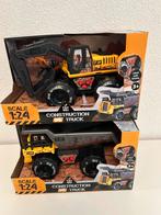 2 mooie nieuwe autoo s met licht en geluid, Hobby en Vrije tijd, Modelauto's | 1:24, Ophalen of Verzenden, Zo goed als nieuw