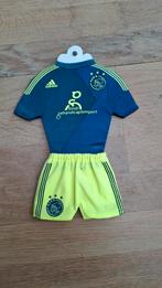 Ajax Uittenue hanger, Ophalen of Verzenden, Zo goed als nieuw