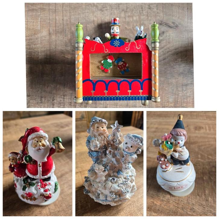 4 speeldoosje / muziekdoosje thema Kerst bewegend met muziek, Diversen, Kerst, Zo goed als nieuw, Ophalen of Verzenden