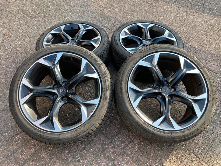 19 inch originele Cupra Formentor velgen + allseason banden, Auto-onderdelen, Banden en Velgen, Banden en Velgen, All Season, 19 inch
