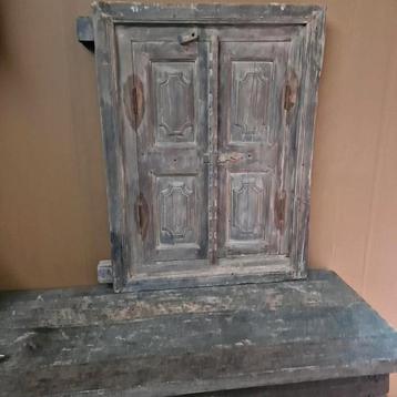 Aura peeperkorn Luik in kozijn origineel.  beschikbaar voor biedingen