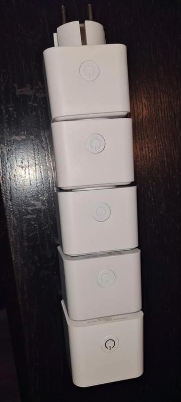5 LSC Smart Connect Stekkers beschikbaar voor biedingen