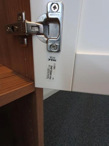 Ikea Pax Birkeland kledingkast kinderkamer met hangers - afbeelding 4