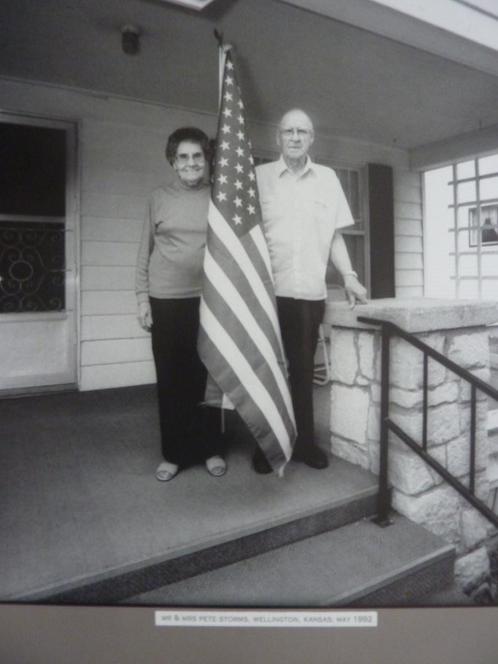 Maarten Laupman foto poster echtpaar USA Kansas 70x50 cm, Huis en Inrichting, Woonaccessoires | Schilderijen, Tekeningen en Foto's