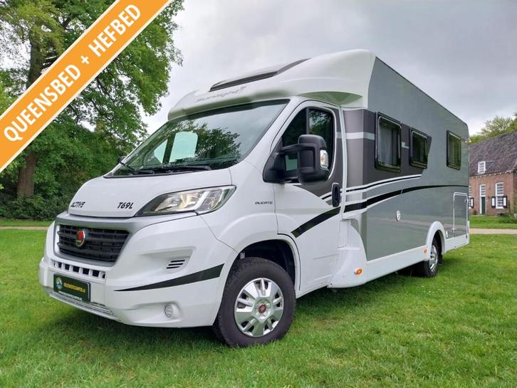 Mooie Sunlight T69 L met maar 47000 gereden km's en trekhaak, Caravans en Kamperen, Campers, Bedrijf, tot en met 4, Half-integraal