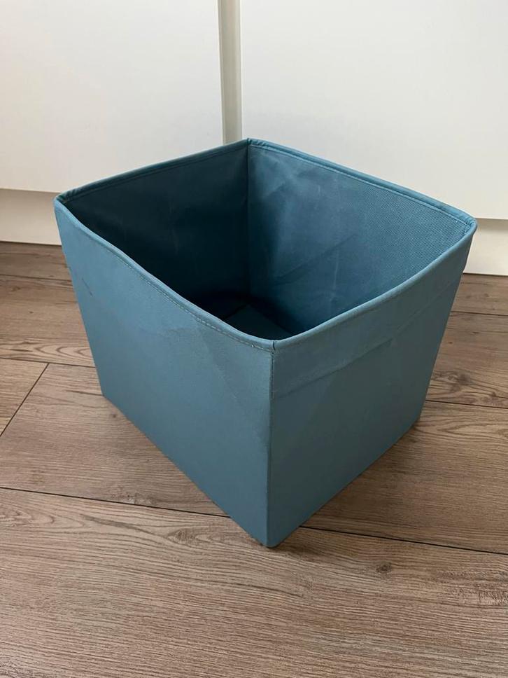 IKEA lichtgrijze/blauwe opbergbak - Opvouwbaar!, Huis en Inrichting, Woonaccessoires | Kisten, Zo goed als nieuw, Minder dan 50 cm