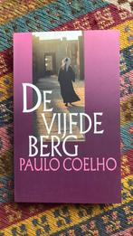 Paulo Coelho - De vijfde berg, Ophalen of Verzenden, Zo goed als nieuw, Nederland