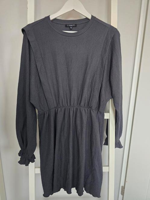 My Jewellery Grijze Jurk Maat M, Kleding | Dames, Jurken, Zo goed als nieuw, Maat 38/40 (M), Grijs, Boven de knie, Ophalen of Verzenden