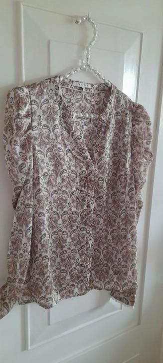 Nukus Como blouse met prachtige print,pofmouwen& lurex M beschikbaar voor biedingen