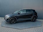 Volkswagen T-Cross 1.0 TSI Style | IQ Light | 18'' | Camera, 12 maanden, Gebruikt, Leder en Stof, Zwart