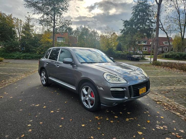 Porsche Cayenne Turbo 4.8 2007 Grijs, Auto's, Porsche, Particulier, Cayenne, 4x4, ABS, Airbags, Airconditioning, Alarm, Android Auto