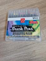 Woohloo Brush Pens - 26 stuks, Hobby en Vrije tijd, Tekenen, Ophalen of Verzenden, Zo goed als nieuw, Potlood of Stift