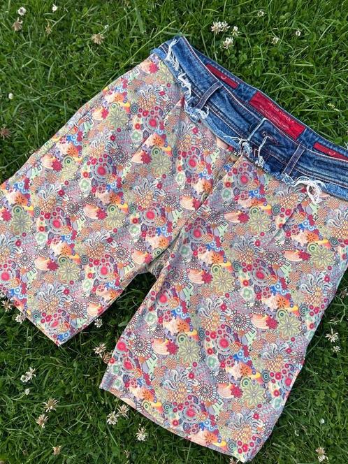 Jacob Cohen korte broek 33, Kleding | Heren, Broeken en Pantalons, Zo goed als nieuw, Maat 48/50 (M), Overige kleuren, Ophalen