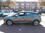 Opel Astra 1.2 Edition CAMERA NAVI TELEFOON CRUISECONTOL NAP, Voorwielaandrijving, 1350 kg, Gebruikt, Euro 6