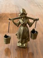 Vintage Messing Beeldje - Vrouw met Emmer, Antiek en Kunst, Kunst | Beelden en Houtsnijwerken, Ophalen of Verzenden