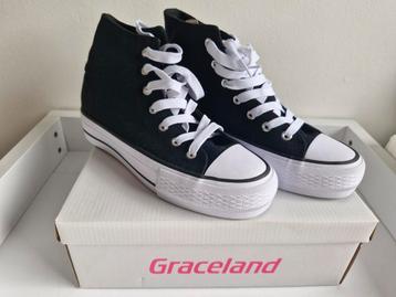 Sneakers Graceland beschikbaar voor biedingen