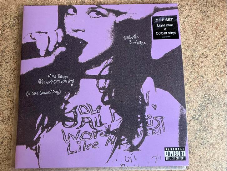 Olivia Rodrigo Live Glastonbury 2LP coloured ltd, Cd's en Dvd's, Vinyl | Pop, Zo goed als nieuw, 2000 tot heden, 12 inch, Ophalen of Verzenden