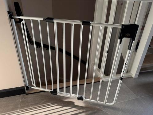 A3 Baby & Kids SafetyDoor Traphekje, Kinderen en Baby's, Traphekjes, Zo goed als nieuw, Klemhekje, Metaal of IJzer, 115 cm of meer