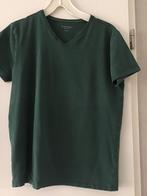 Prachtig shirt( Distrikt) Mt M. Goede staat, Ophalen of Verzenden, Zo goed als nieuw, Maat 52/54 (L), Groen