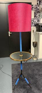Staande  lamp jaren 60 met tafeltje, Huis en Inrichting, Lampen | Vloerlampen, Ophalen, Gebruikt, Vintage stijl, 150 tot 200 cm