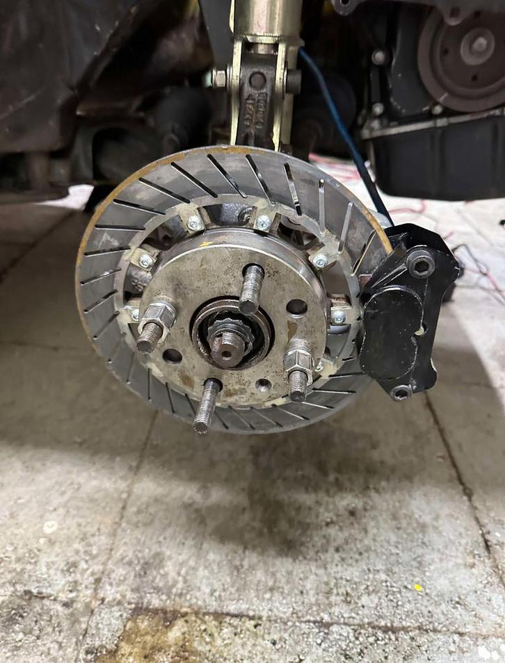 Remschijven en Klauwtjes voor de autosport, Auto diversen, Autosport-onderdelen, Zo goed als nieuw, Ophalen of Verzenden