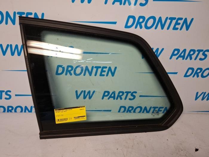 Driehoeks Ruit links-achter van een Volkswagen Golf, Auto-onderdelen, Ruiten en Toebehoren, Volkswagen, Gebruikt, 3 maanden garantie