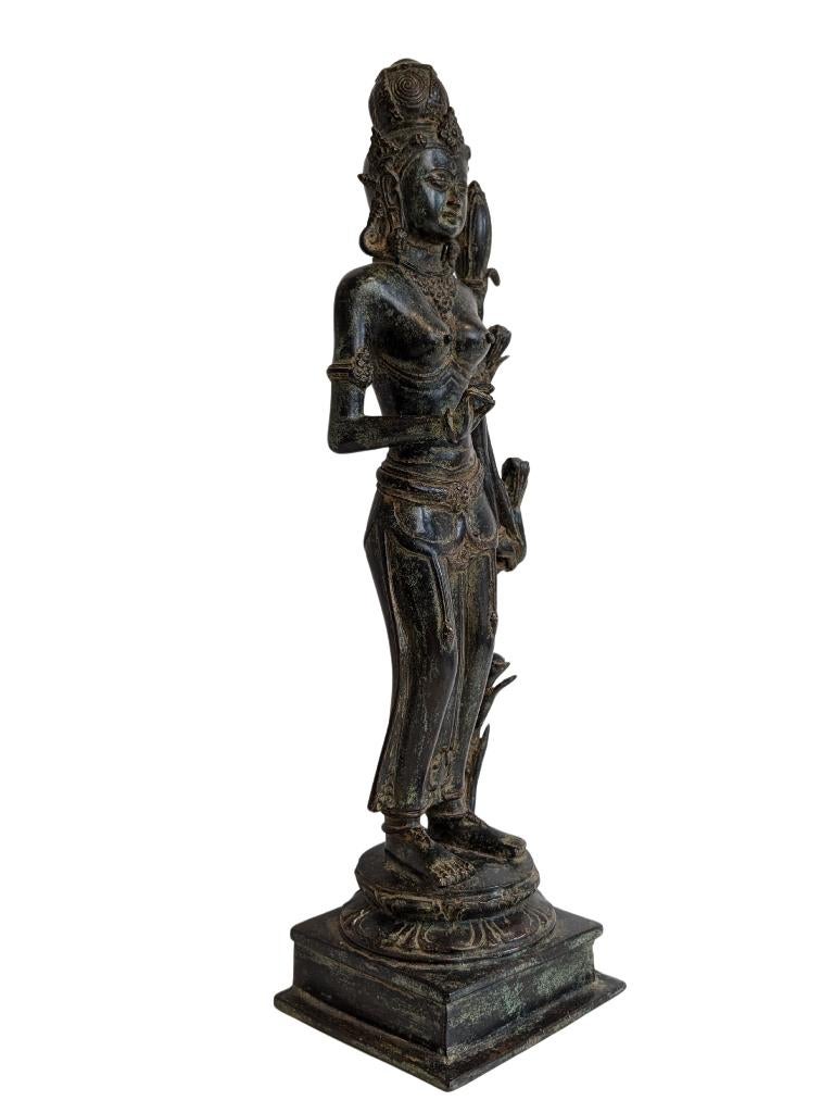 Antiek bronzen beeld van Sri Devi (Lakshmi), Ophalen of Verzenden, Gebruikt