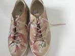 Prachtige sneakers ECCO maat 39, Kleding | Dames, Schoenen, Ophalen of Verzenden, Zo goed als nieuw, Sneakers of Gympen