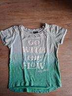 Groen T-shirt unisex maat 104, Jongen of Meisje, Ophalen of Verzenden, Zo goed als nieuw, Shirt of Longsleeve