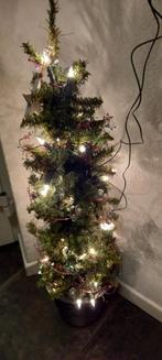Kerstboompje (kunst) in pot met lampjes en versiering, Ophalen of Verzenden, Zo goed als nieuw
