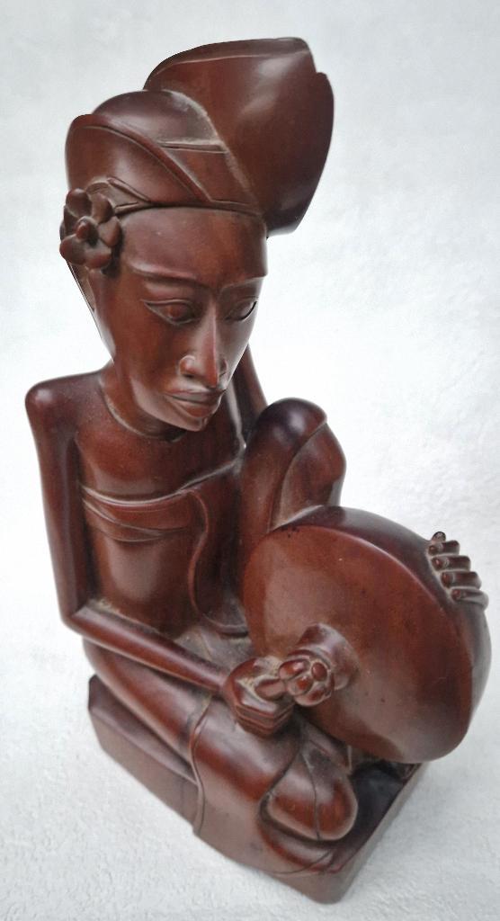 Art Deco BALINESE snijkunst uit Bali tradit. GAMELAN speler, Antiek en Kunst, Kunst | Niet-Westerse kunst, Ophalen of Verzenden