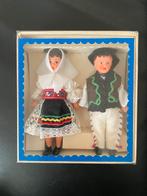 Vintage popjes in Tsjechische klederdracht, Verzamelen, Poppen, Nieuw, Ophalen of Verzenden, Pop