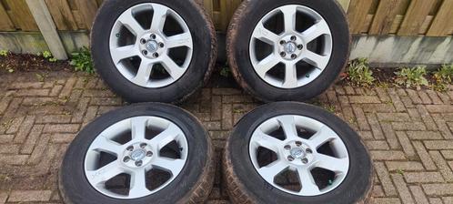Volvo "Sargas" velgenset zilver Vredestein XC60 XC70 XC 90, Auto-onderdelen, Banden en Velgen, Banden en Velgen, Winterbanden