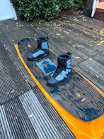 Wakeboard + Bindingen (Zo goed als nieuw) Maat 44-47, Watersport en Boten, Wakeboarden, Ophalen, Zo goed als nieuw, Board en Schoenen