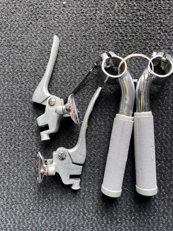 Clipons met Tommaselli  Matador “hendels” beschikbaar voor biedingen