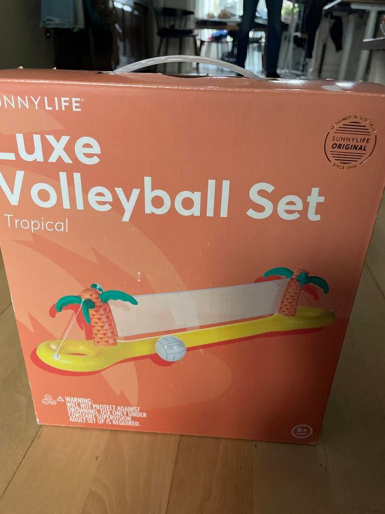 Nieuwe Sunnylife Volleybal Set - Tropical, Sport en Fitness, Volleybal, Ophalen of Verzenden, Nieuw, Bal