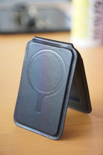 Moft MagSafe Kaarthouder met Standaard beschikbaar voor biedingen