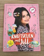 Knutselen met Jill - Creatieve DIY projecten!, Ophalen of Verzenden, Zo goed als nieuw, Scrapbooking en Knutselen, Geschikt voor kinderen